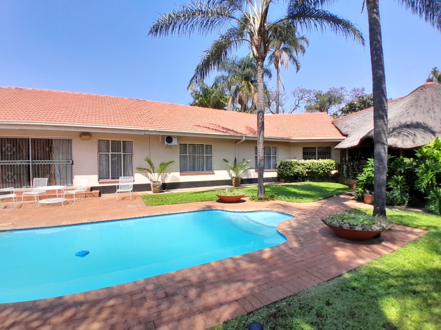 4 Bedroom Property for Sale in Bodorp North West